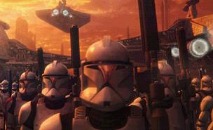 �N���[���̍U��