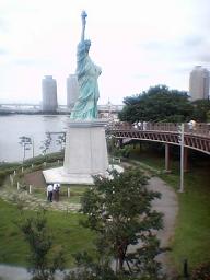 ���R�̏��_