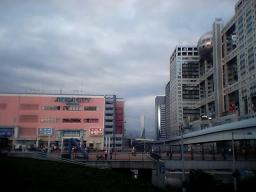 ���f�B�A�[�W���@�A�N�A�V�e�B�[�����